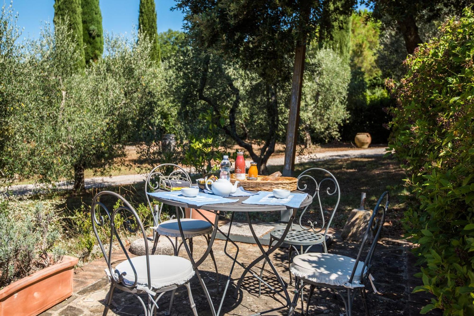 Ginepro Apartment Podere Giardino Montalcino Luaran gambar